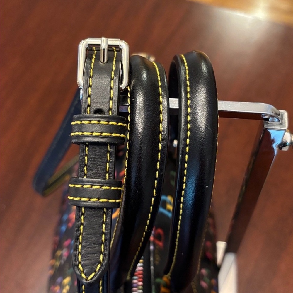 Dooney & Bourke DB75 Rainbow Zipper Dome Satchel Excellent Condition - Picture 12 of 15